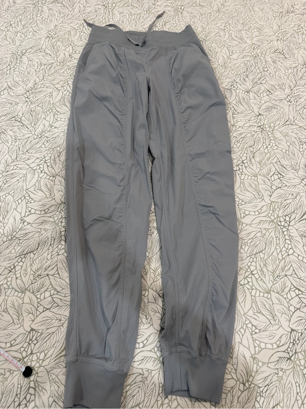 Lululemon Dance Studio Mid-Rise Jogger *Full Length - Picture 6 of 10